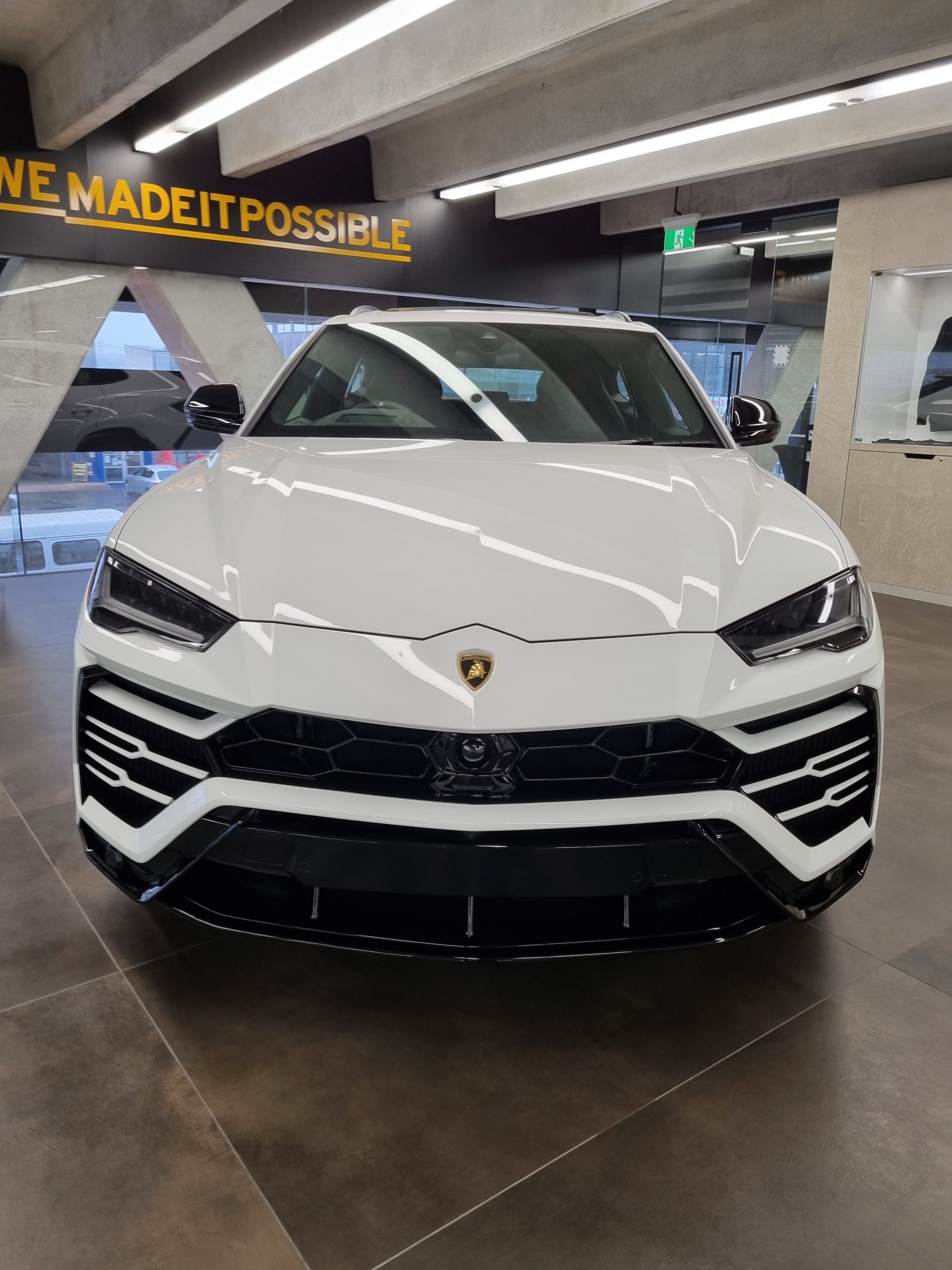 White luxury SUV inspected by Don's Advisory